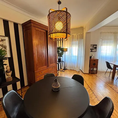 Apolonia 30 Guests Balconies * Lissabon