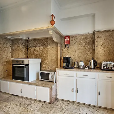 Apolonia 30 Guests Balconies * Lissabon