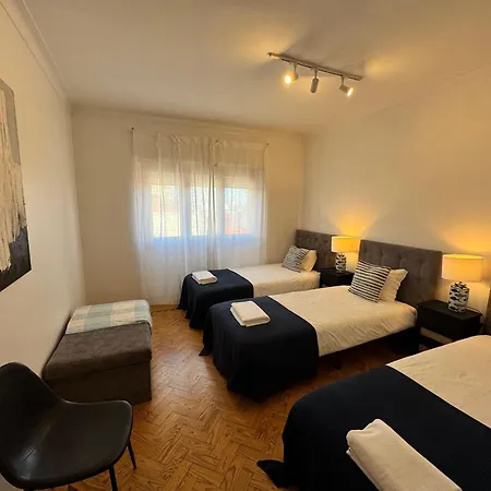Апартаменты Apolonia 30 Guests Balconies Лиссабон